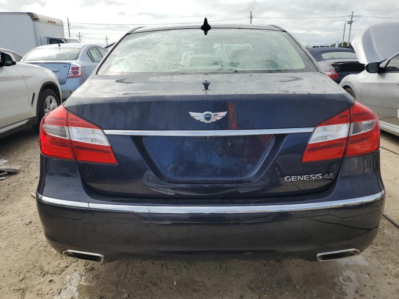 2012 Hyundai Genesis 4.6L VIN: KMHGC4DF4CU176439 Lot: 75094014