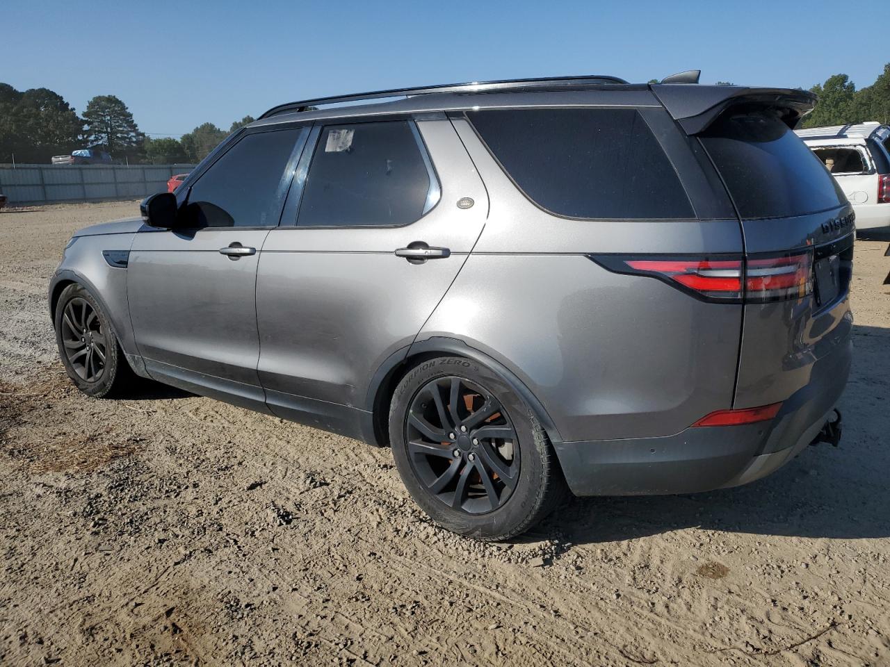 SALRR2RV0JA053423 2018 LAND ROVER DISCOVERY - Image 2