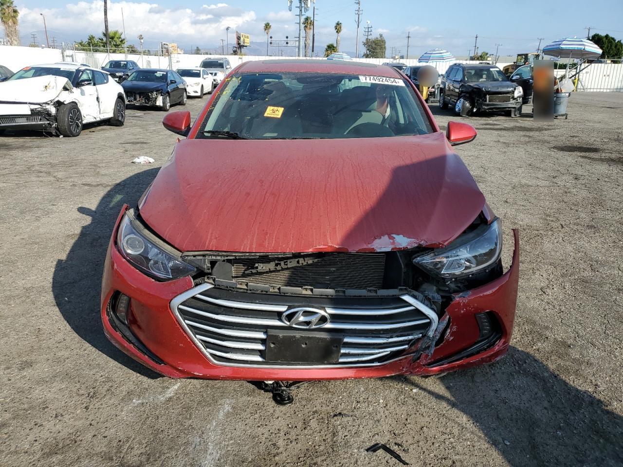 2018 Hyundai Elantra - Image 5