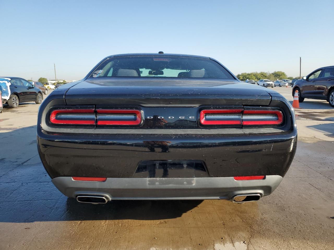 2015 Dodge Challenger Sxt VIN: 2C3CDZAG7FH770335 Lot: 74030744