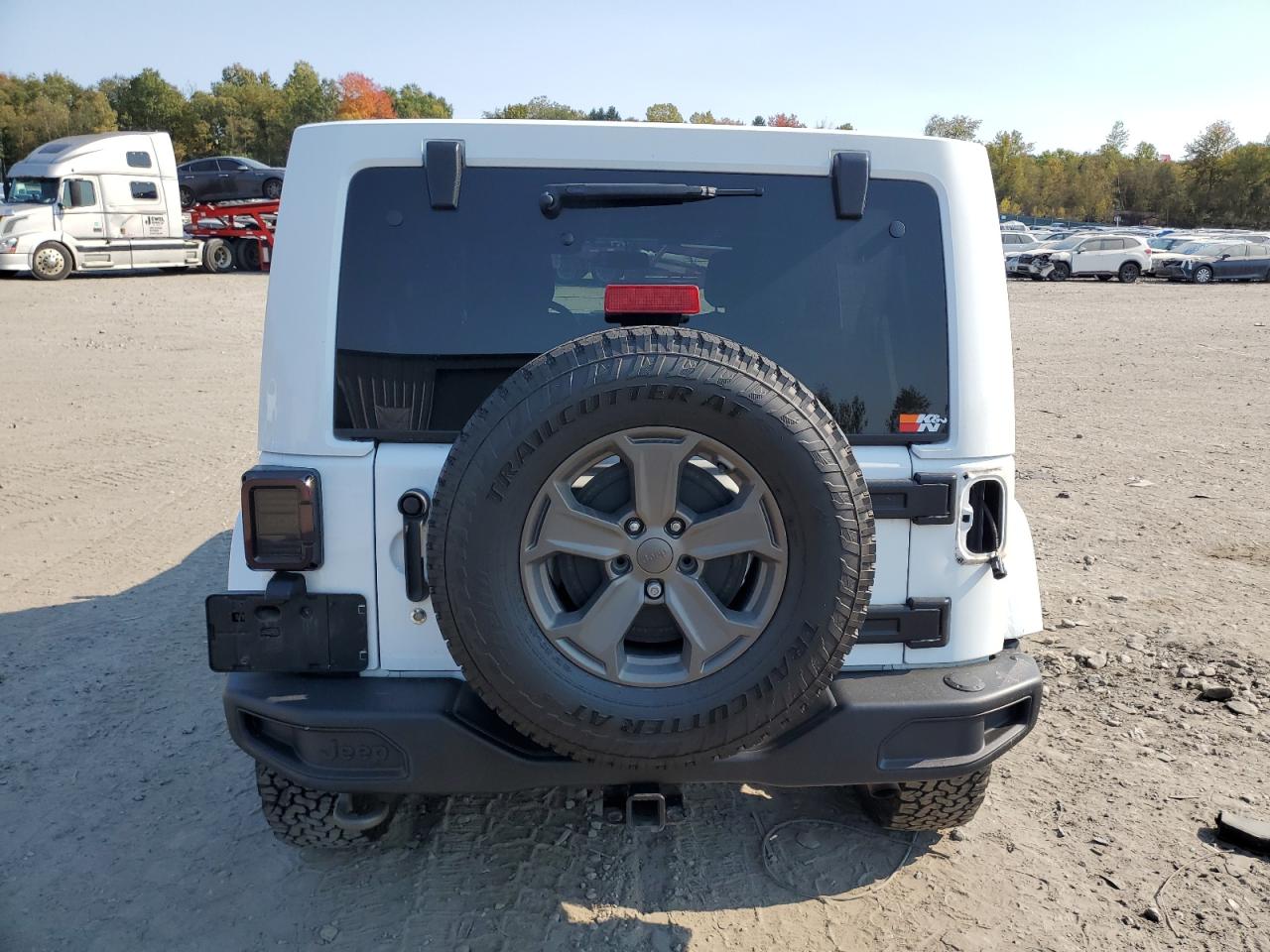 2018 Jeep Wrangler Unlimited Sport VIN: 1C4BJWDG9JL885198 Lot: 75664394