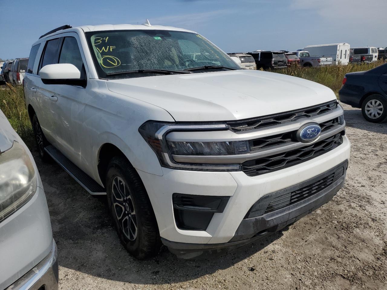 2022 Ford Expedition - Image 4