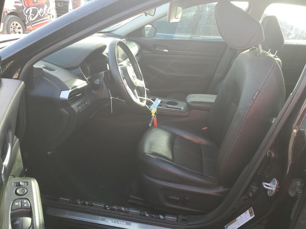 2019 Nissan Altima - Image 7