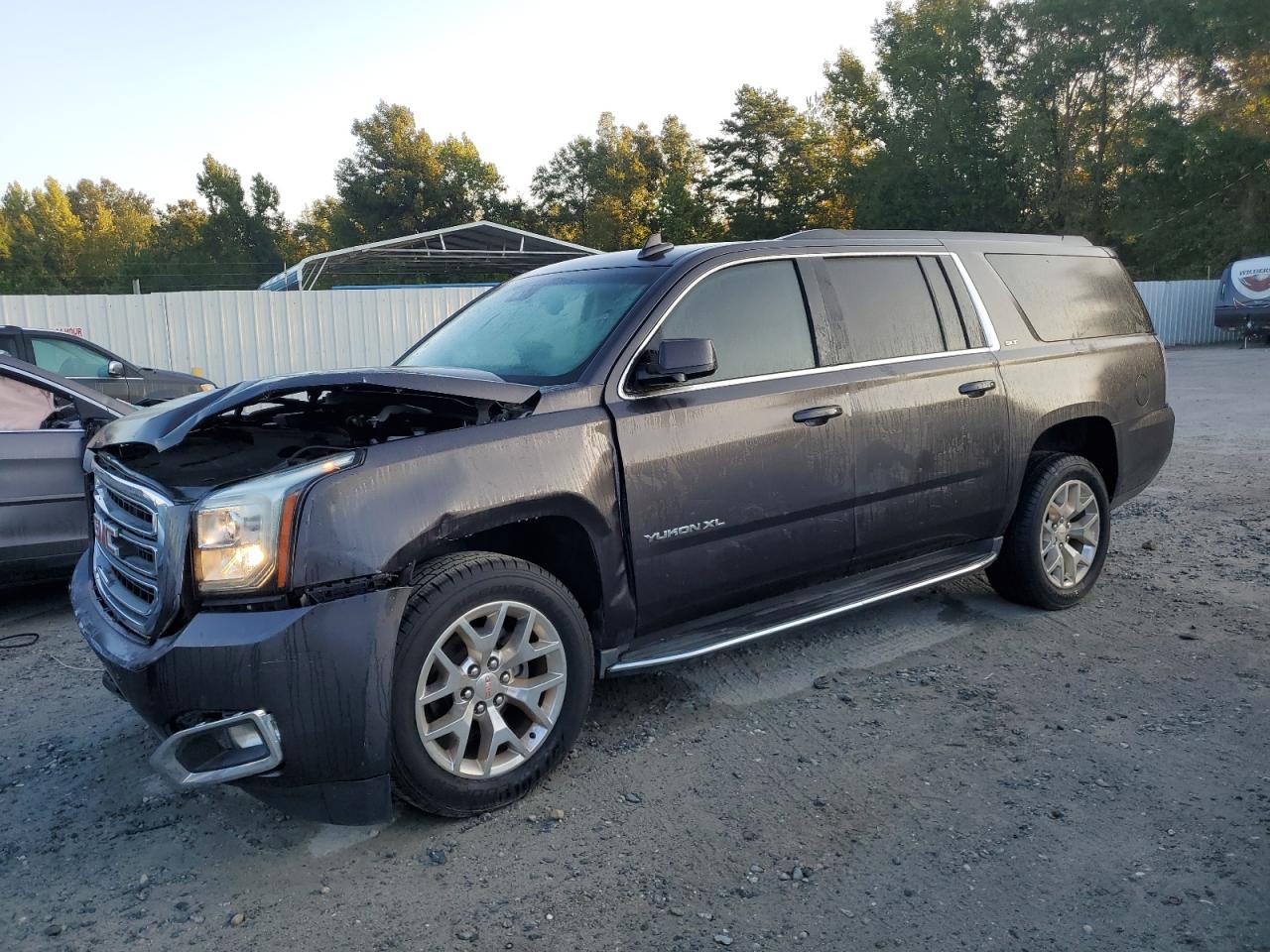 2017 GMC Yukon - Image 1