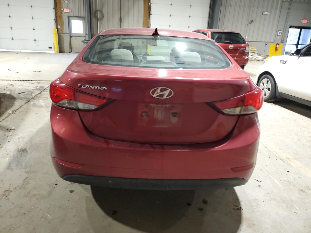 5NPDH4AE2EH495050 2014 Hyundai Elantra Se