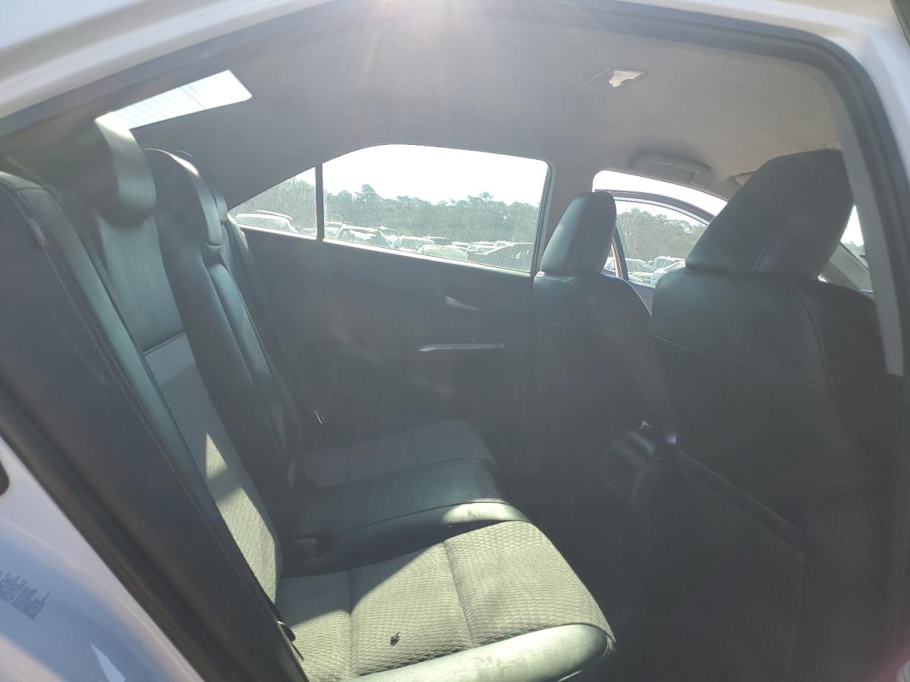 2012 Toyota Camry - Image 10