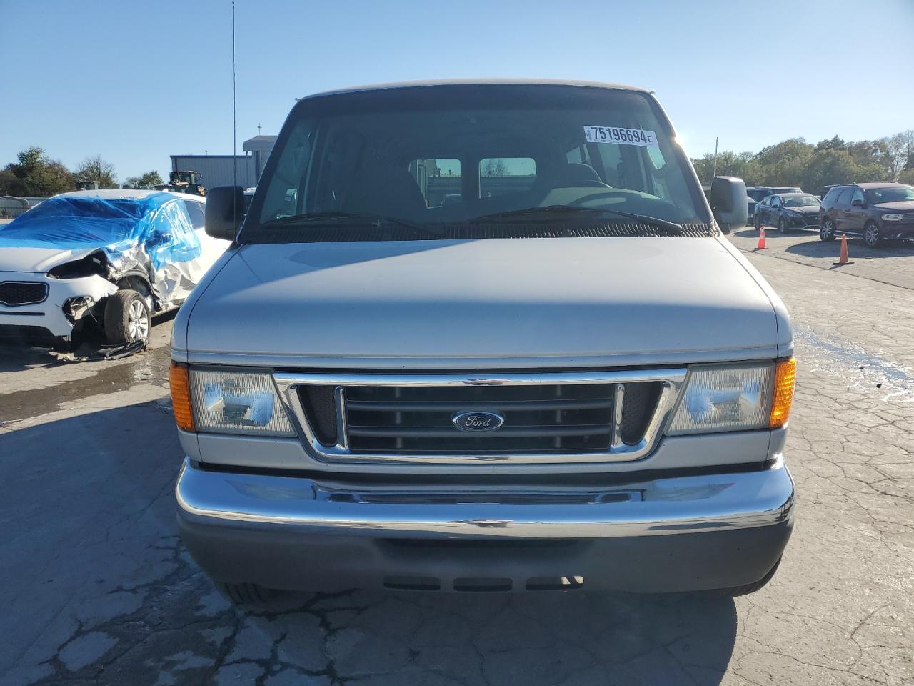 2007 Ford Econoline E350 Super Duty Wagon VIN: 1FBNE31LX7DB35849 Lot: 75196694