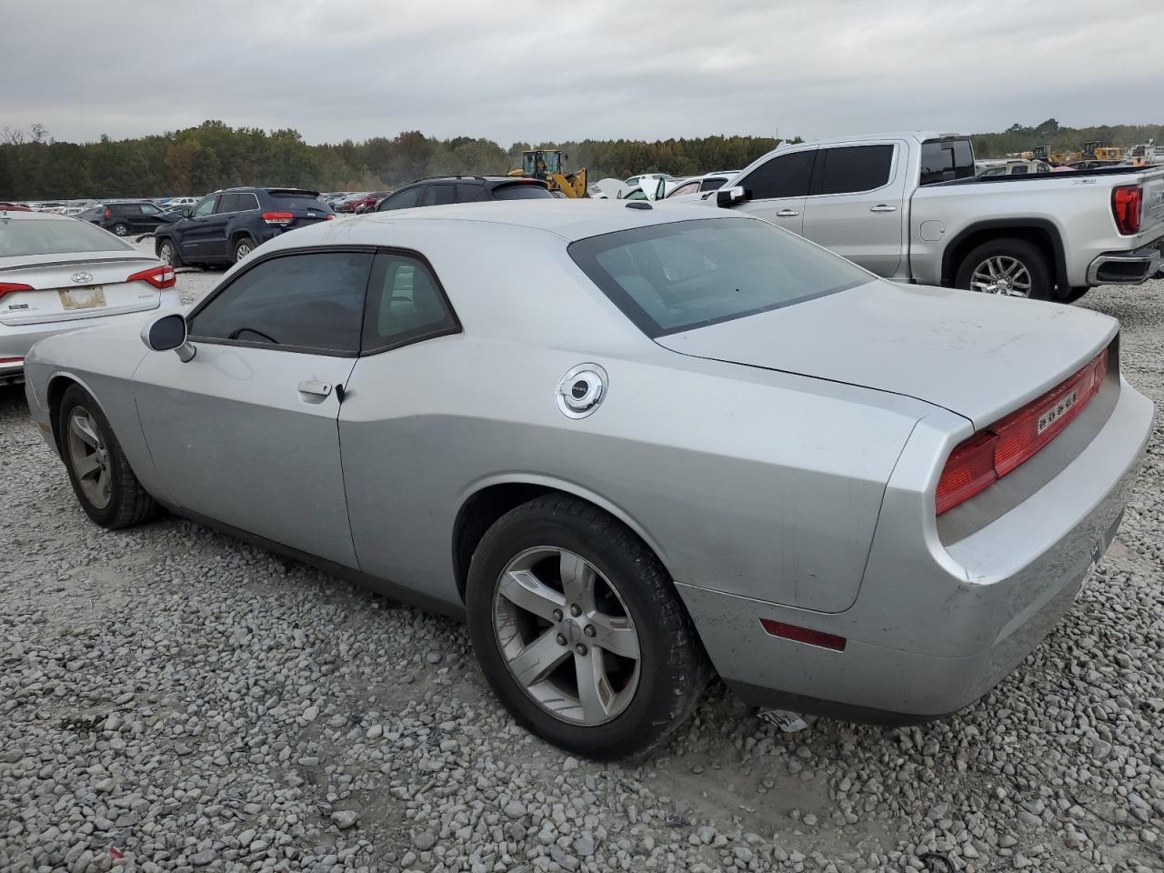2012 Dodge Challenger - Image 2