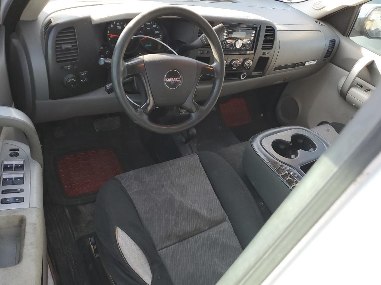 2009 GMC Sierra - Image 8