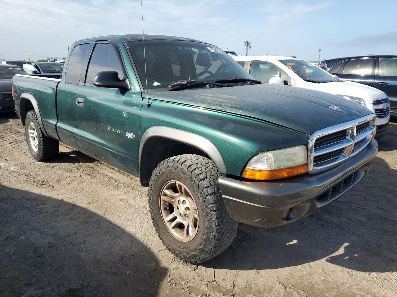 2002 Dodge Dakota - Image 4