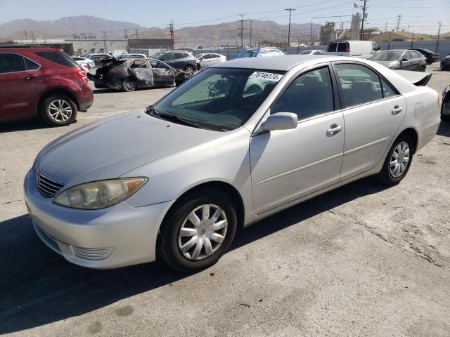 2005 Toyota Camry Le na sprzedaż w Sun Valley, CA - Rear End