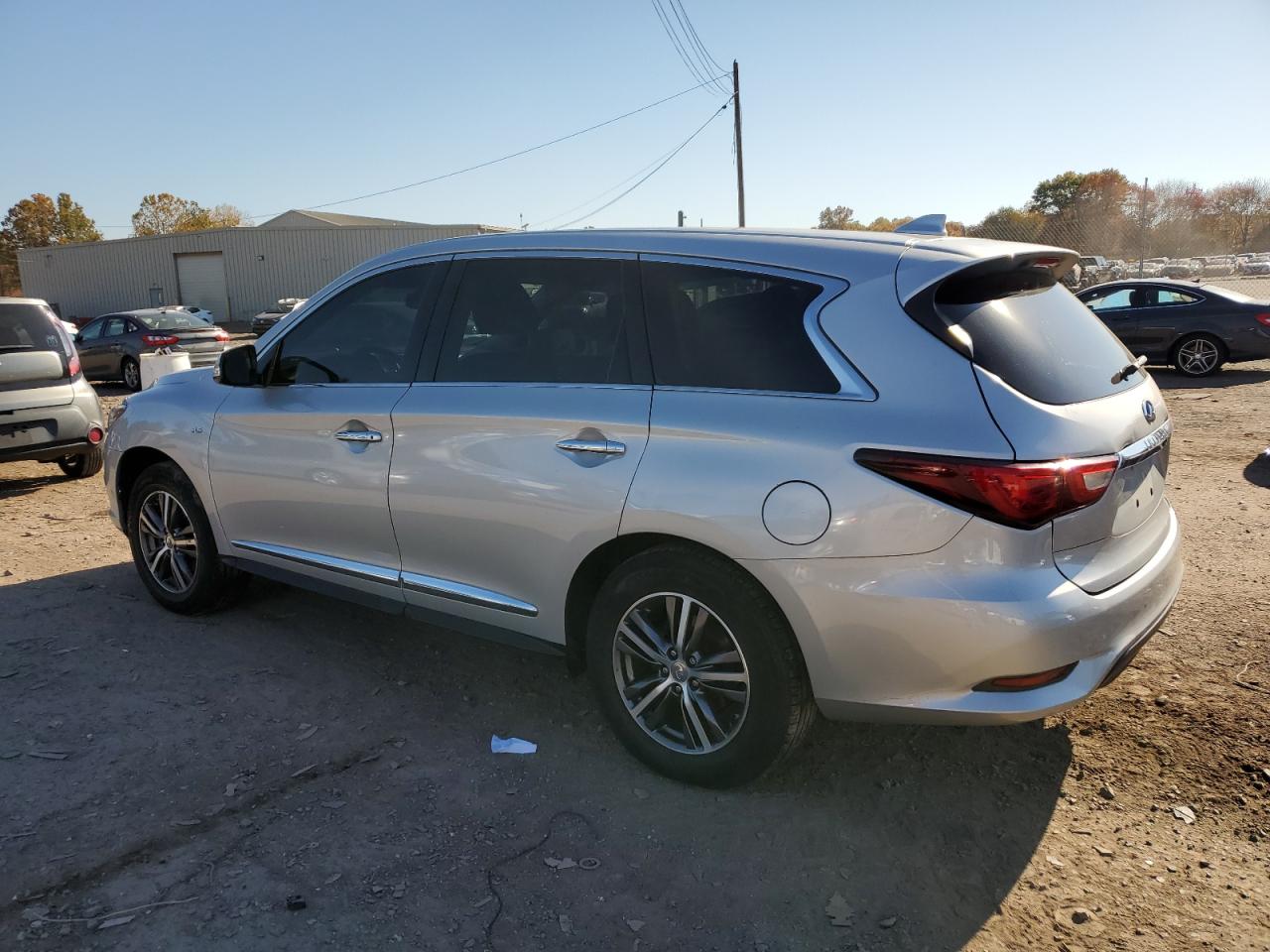 VIN 5N1AL0MN4GC509398 2016 INFINITI QX60 no.2