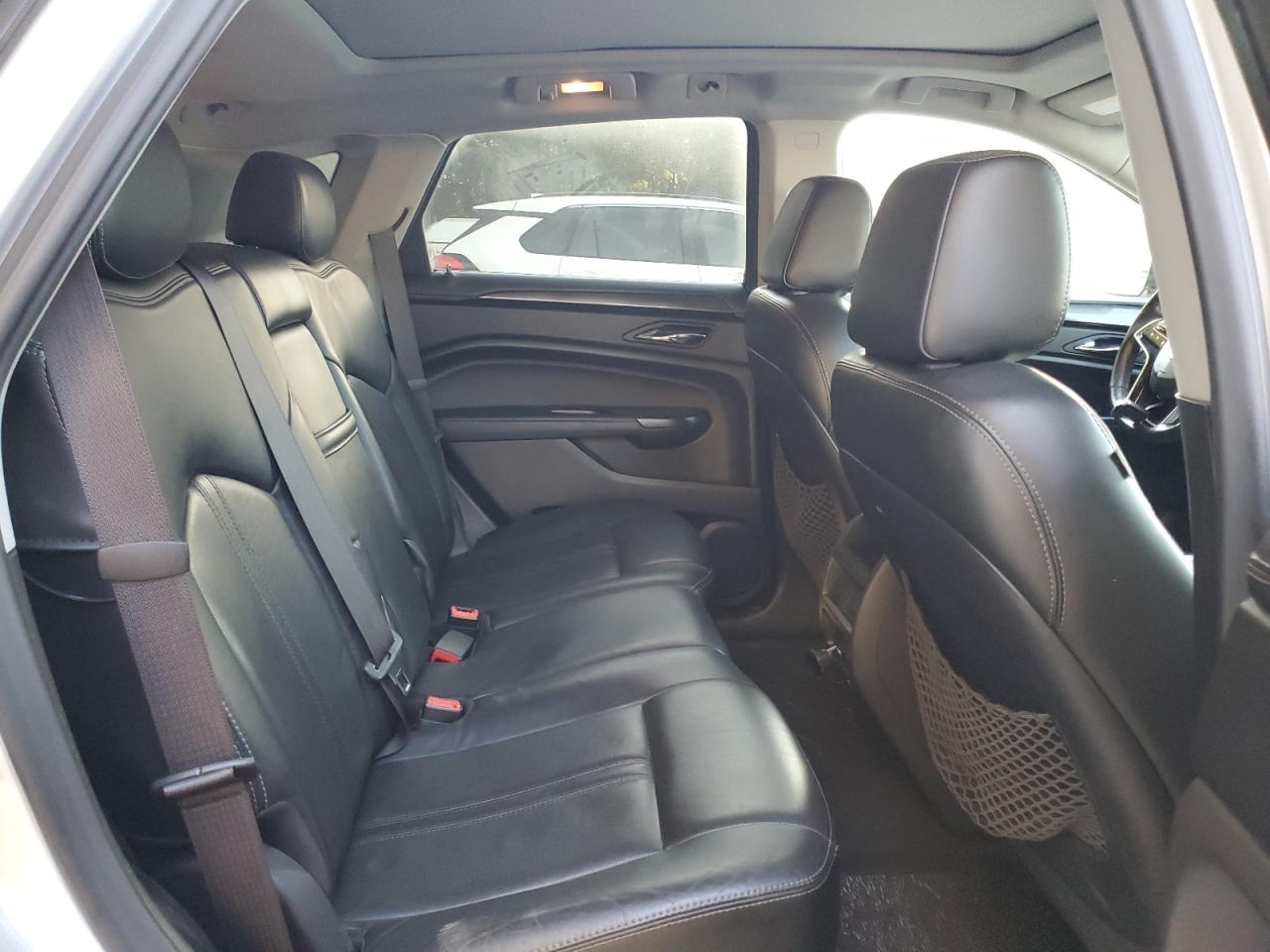 2016 Cadillac SRX - Image 11
