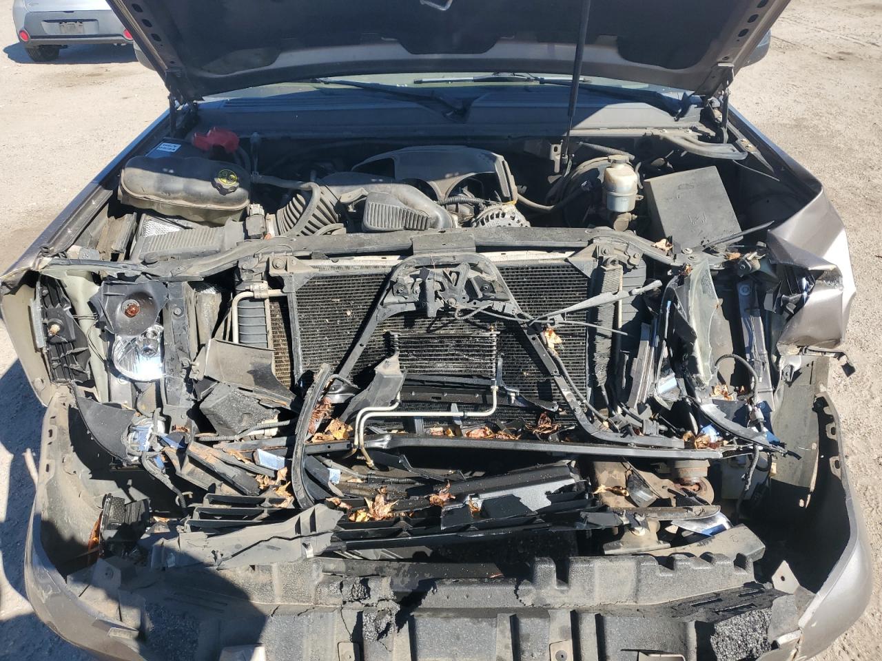 2013 GMC Yukon Xl C1500 Slt VIN: 1GKS1KE04DR358041 Lot: 83404974