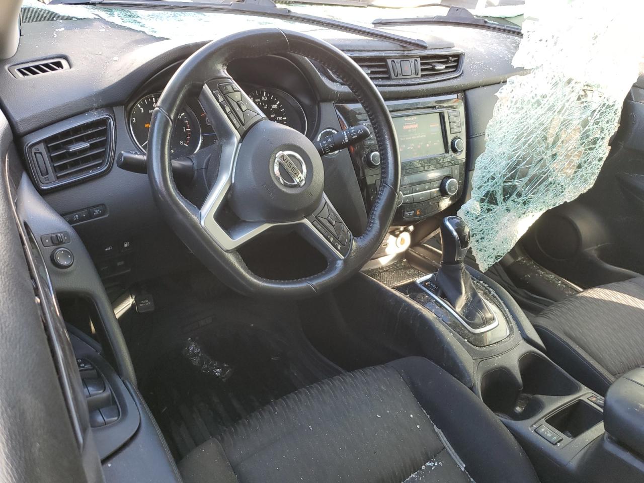 2018 Nissan Rogue - Image 8
