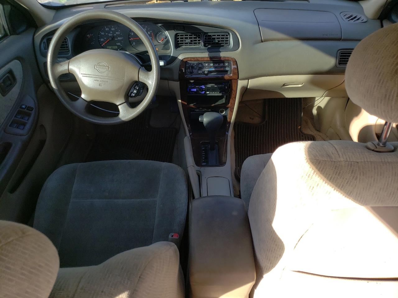 2001 Nissan Altima - Image 8