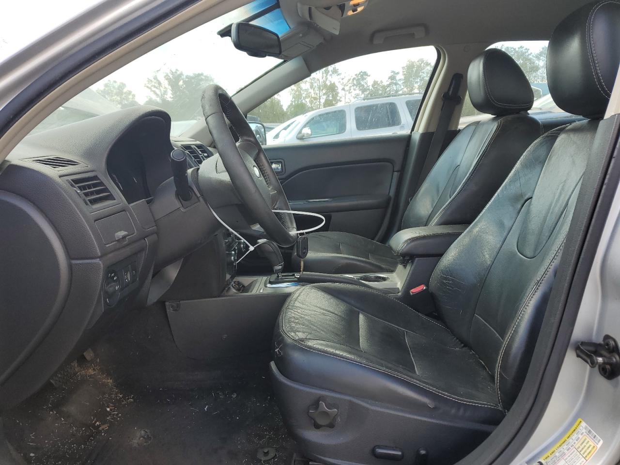 2010 Ford Fusion - Image 7