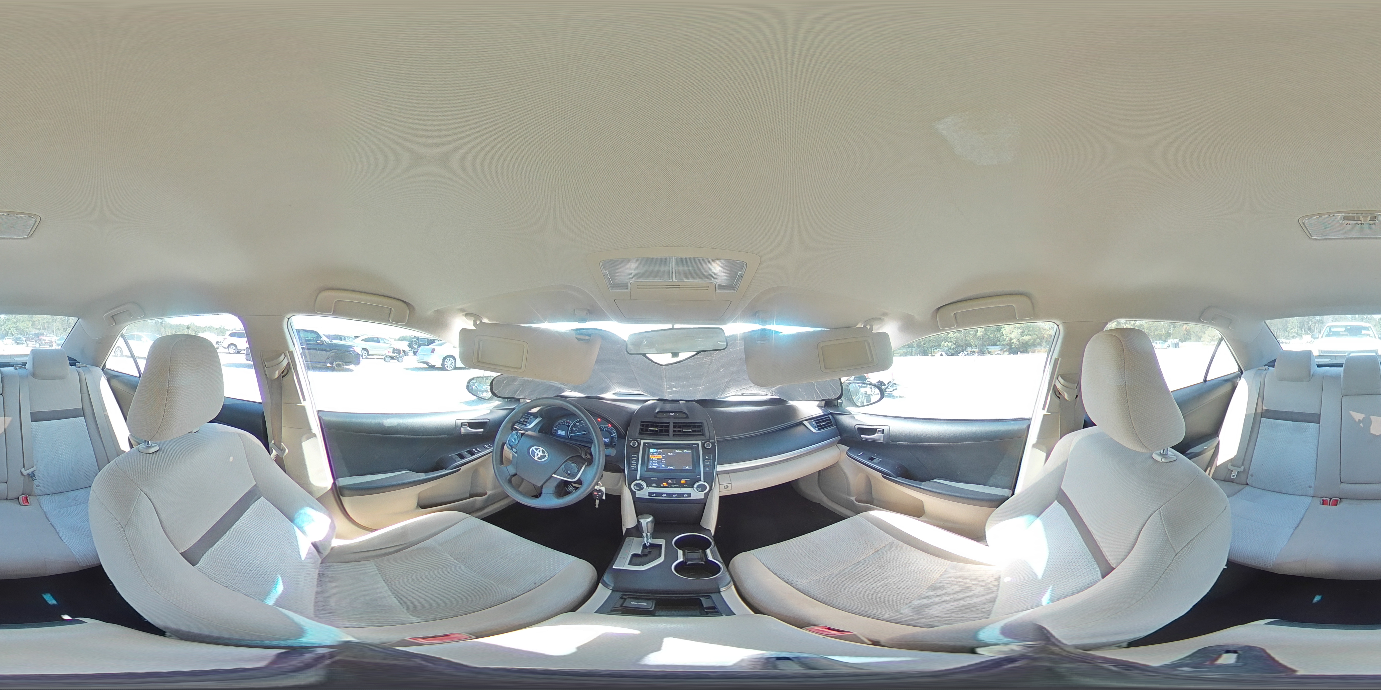 2012 Toyota Camry - Image 14