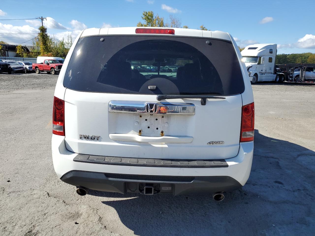 5FNYF4H53FB023467 2015 Honda Pilot Exl