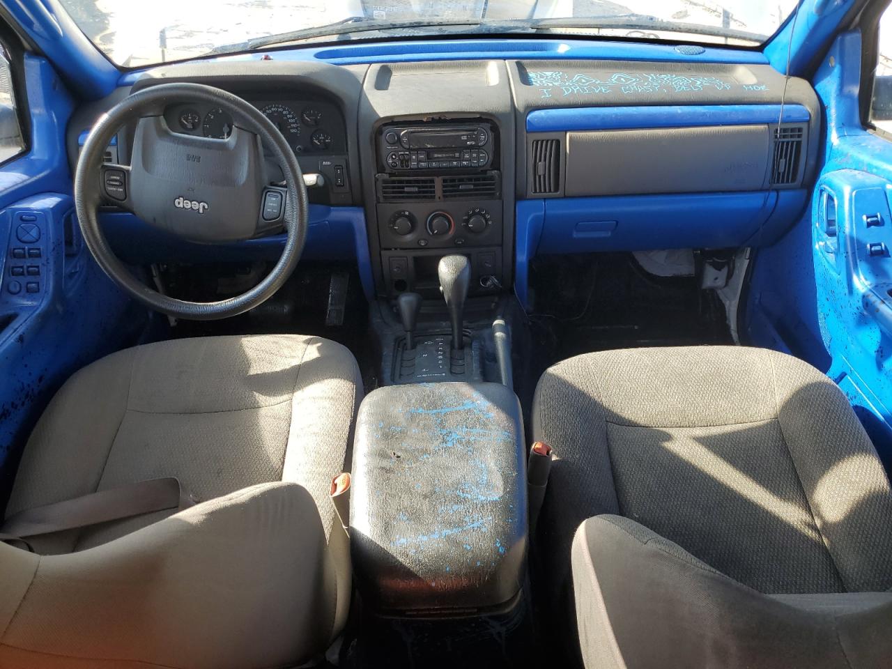 2004 Jeep Grand Cherokee - Image 8