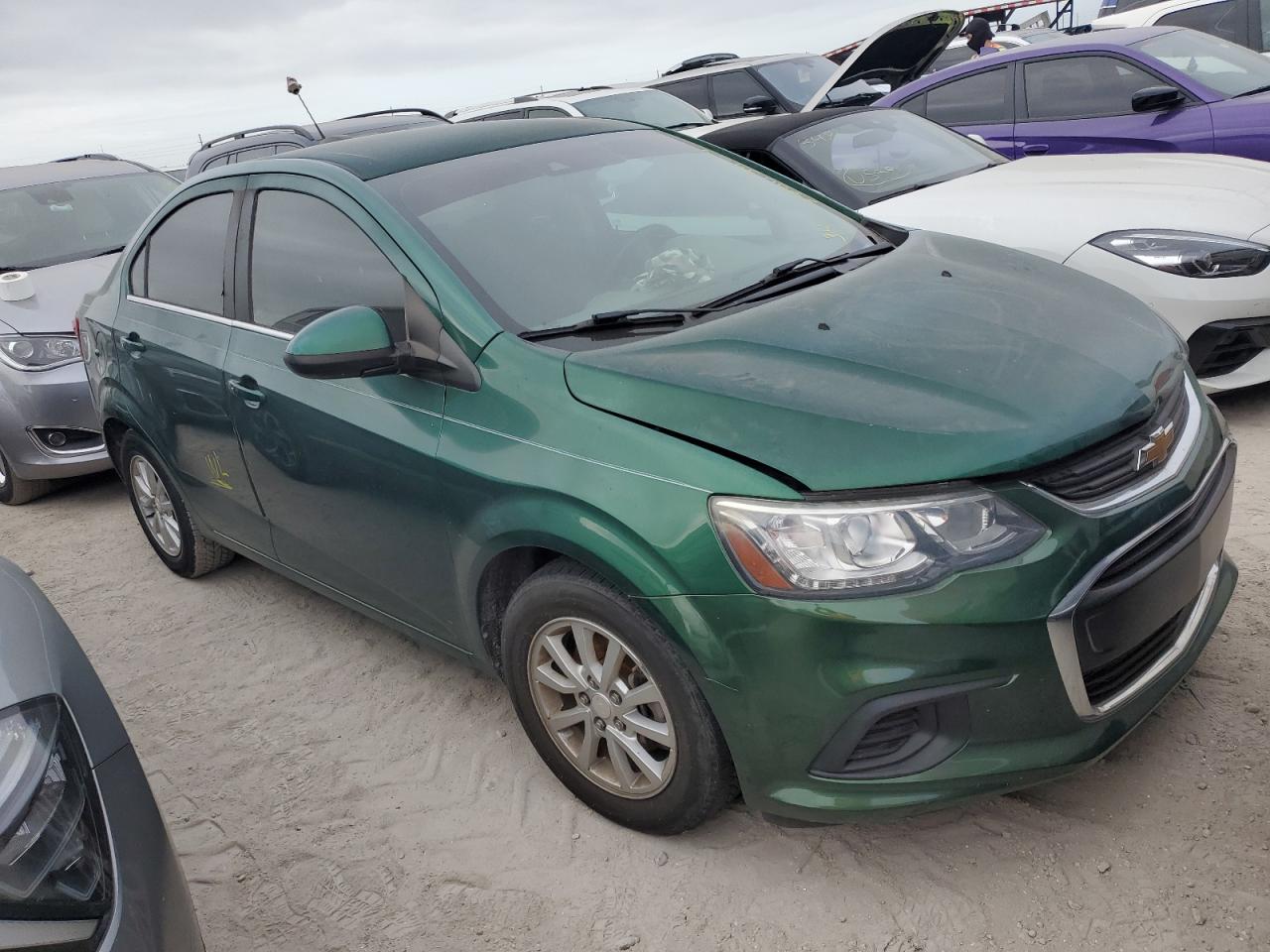 2018 Chevrolet Sonic - Image 4