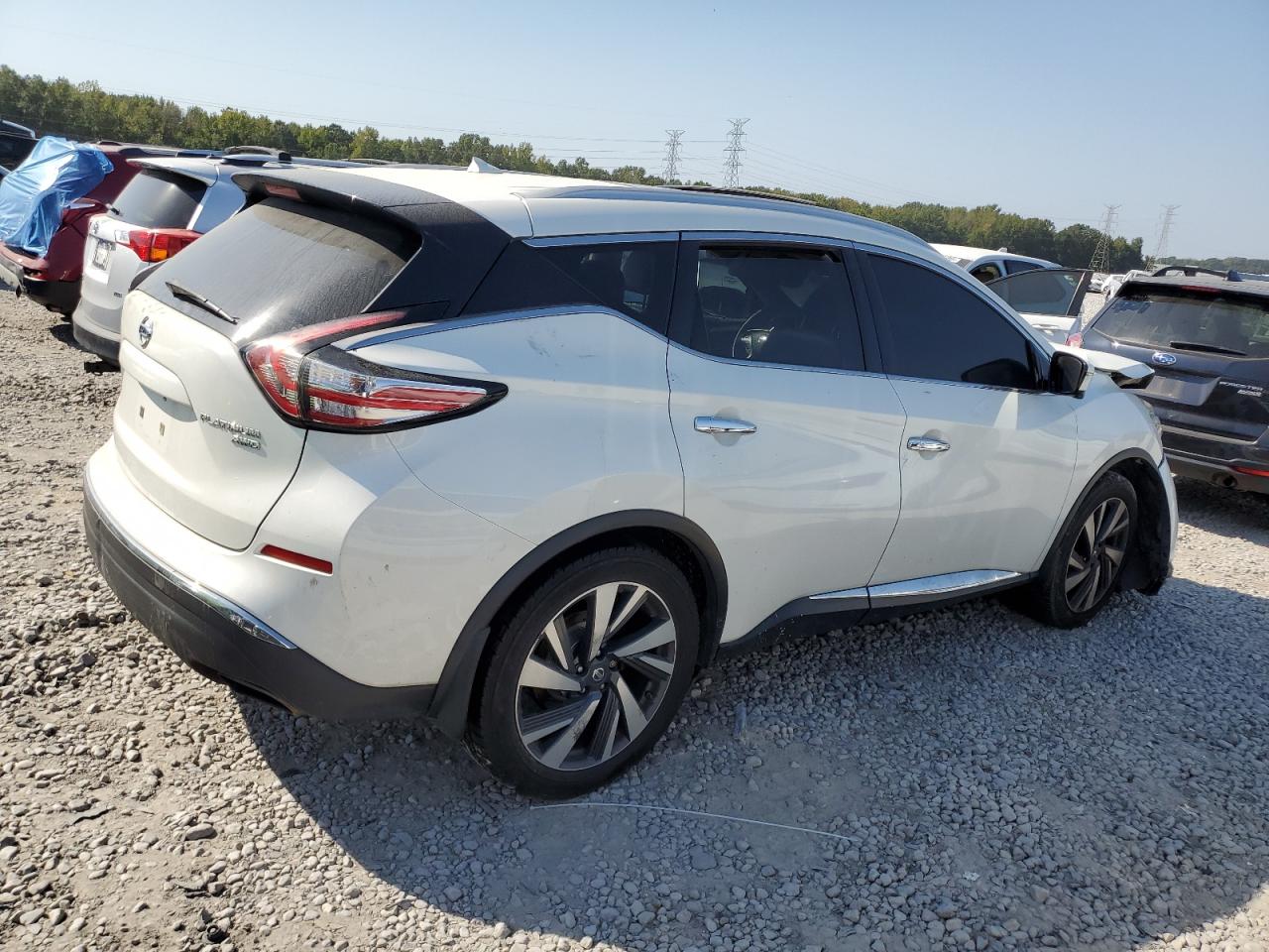 2016 Nissan Murano - Image 3