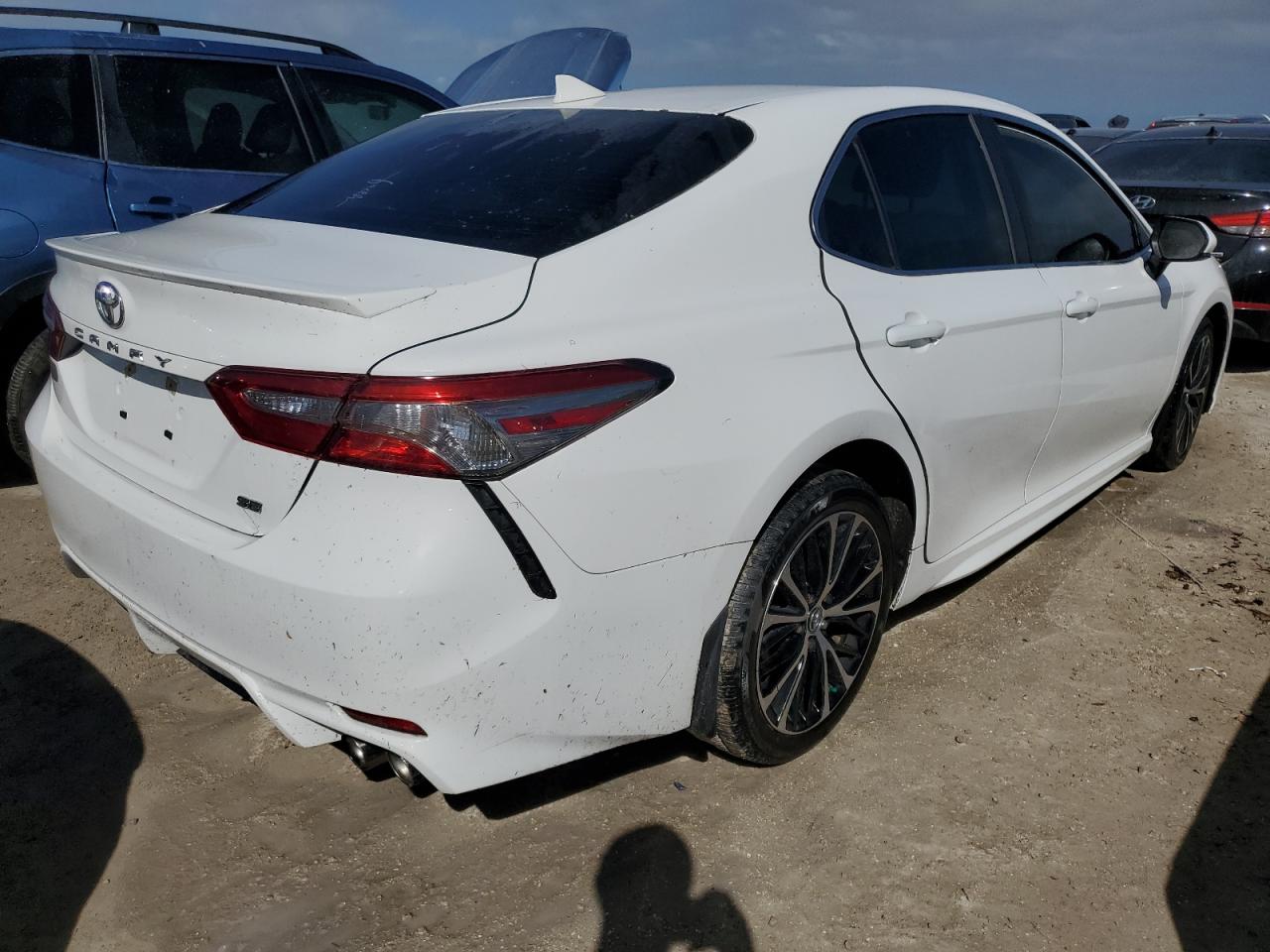 2019 Toyota Camry - Image 3
