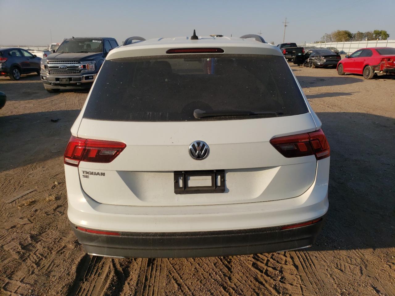 3VV3B7AX7KM087201 2019 Volkswagen Tiguan Se