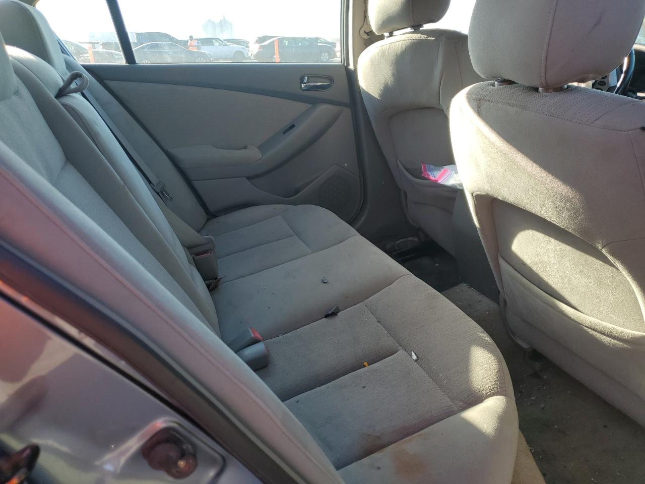 2010 Nissan Altima - Image 10