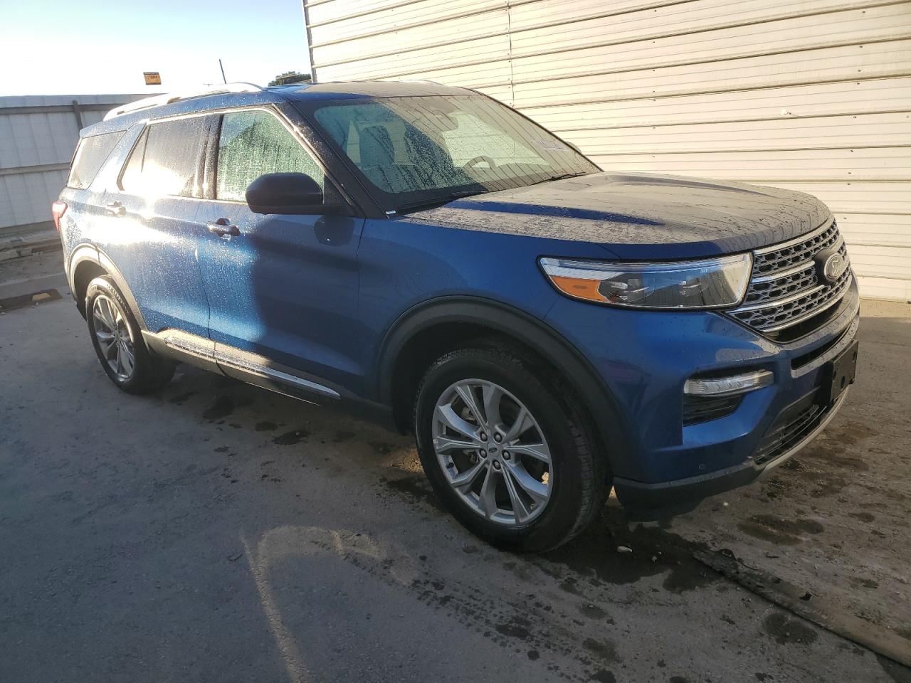 2023 Ford Explorer - Image 4