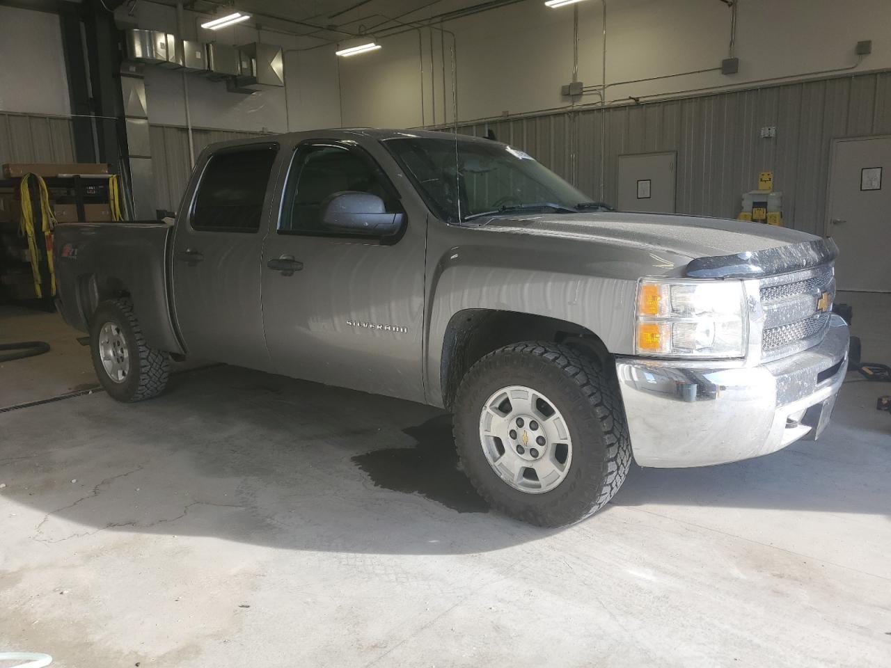2013 Chevrolet Silverado - Image 4