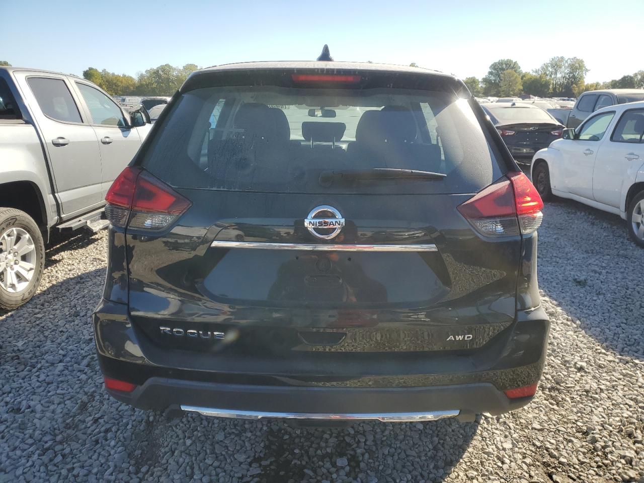 KNMAT2MV9HP546666 2017 Nissan Rogue S