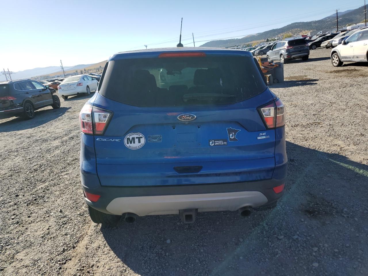 1FMCU9G93HUF10935 2017 Ford Escape Se