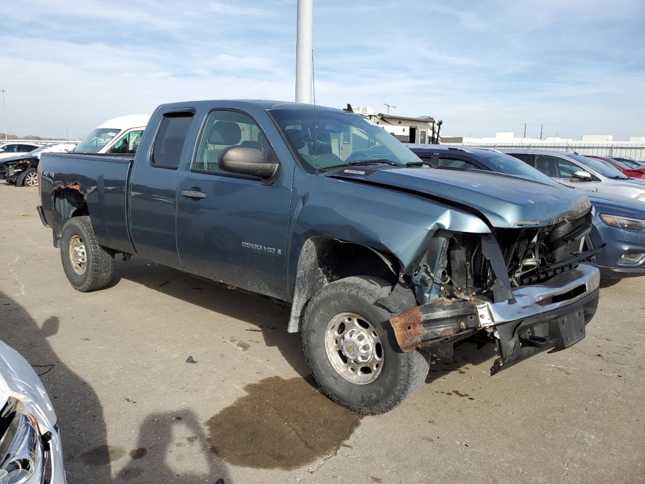 2008 Chevrolet Silverado - Image 4