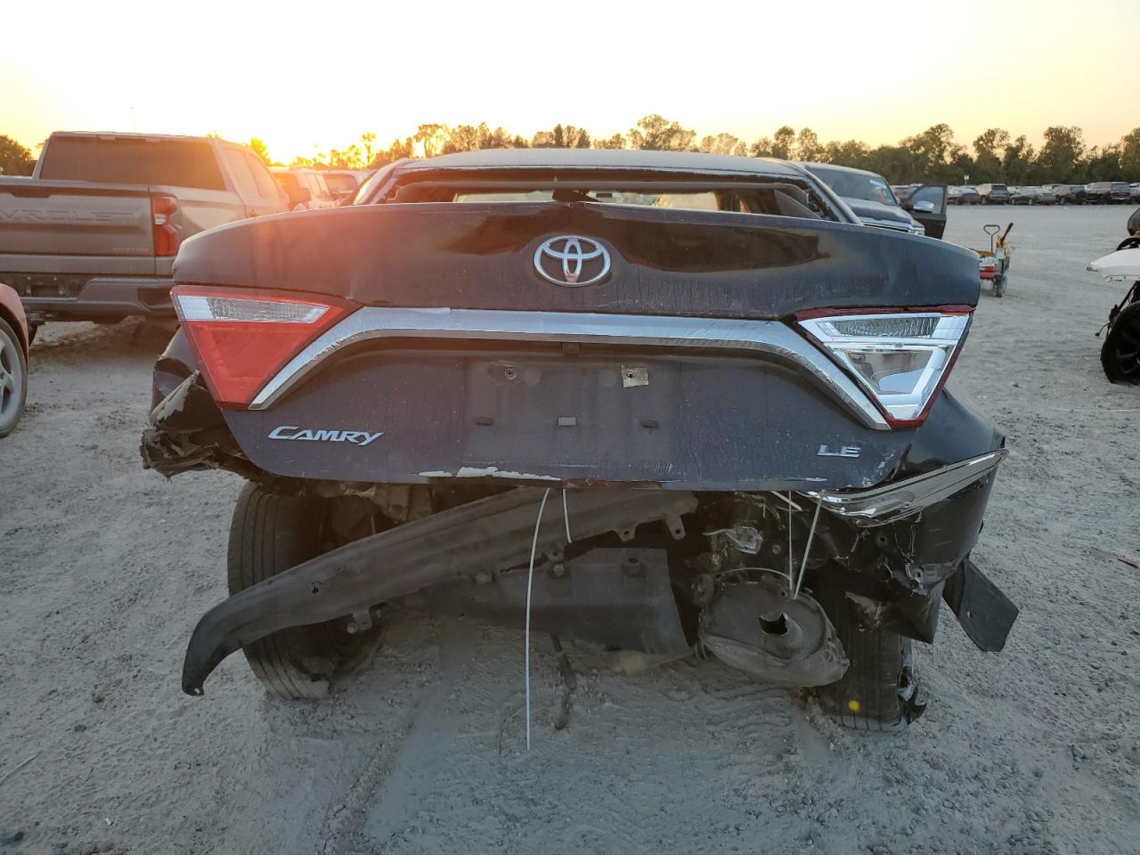 2015 Toyota Camry - Image 6