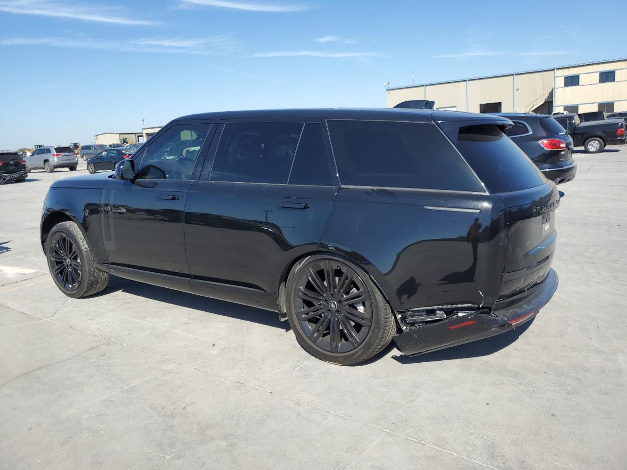 2023 Land Rover Range Rover - Image 2