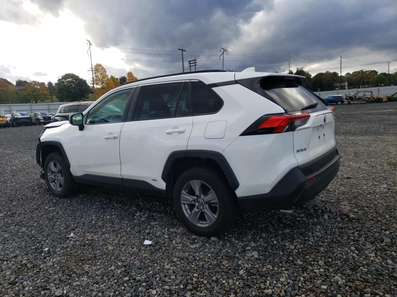 2022 Toyota RAV 4 - Image 2