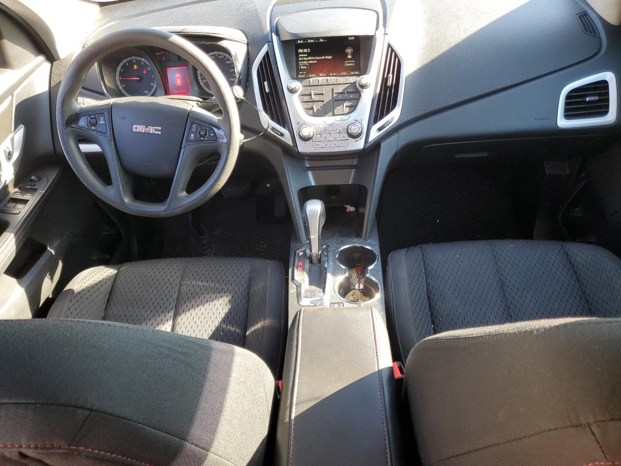 2015 GMC Terrain - Image 8