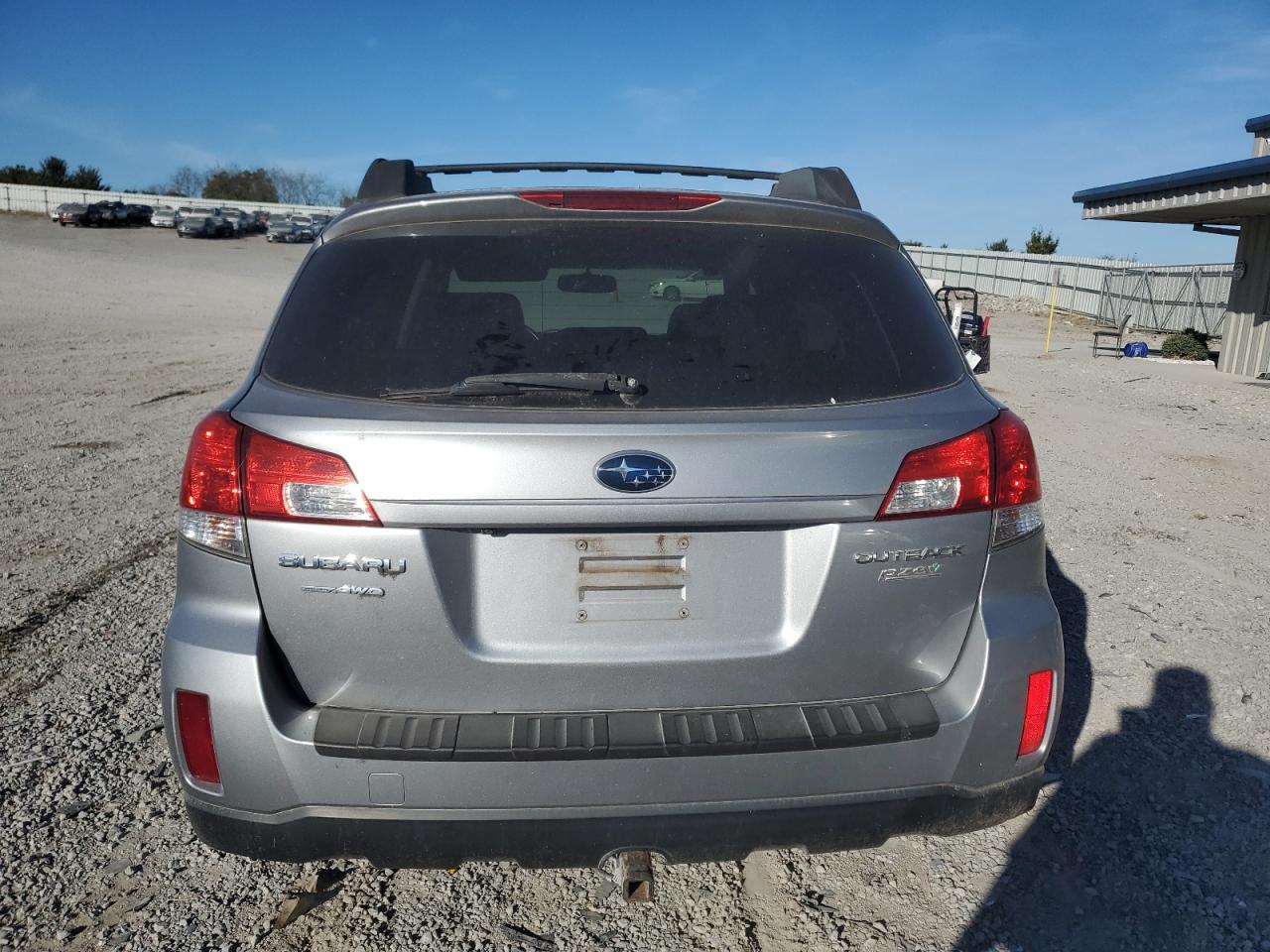 2010 Subaru Outback 2.5I Limited VIN: 4S4BRBLC2A3324918 Lot: 76037814