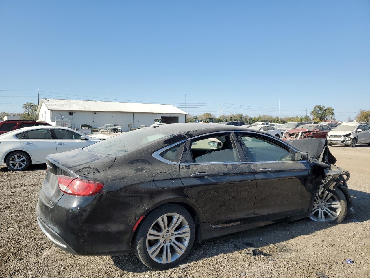 VIN 1C3CCCAB2FN533974 2015 CHRYSLER 200 no.3