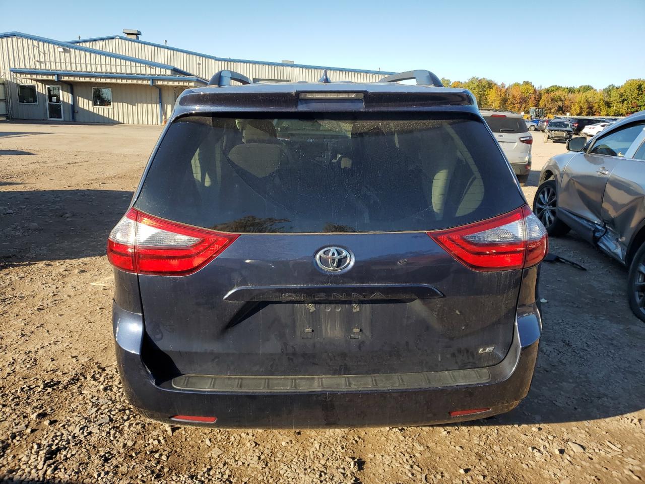 5TDKZ3DC3LS059470 2020 Toyota Sienna Le