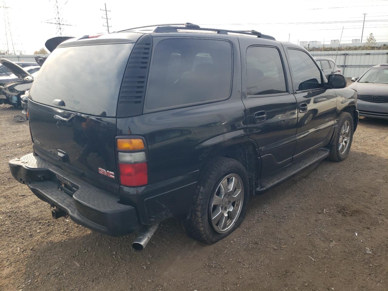 2006 GMC Yukon - Image 3