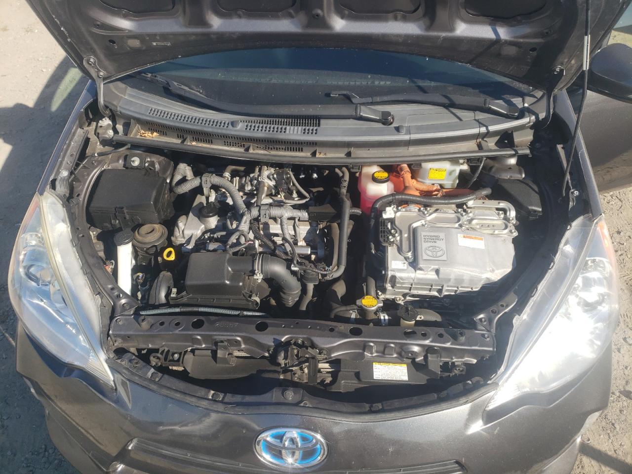 JTDKDTB30E1067432 2014 Toyota Prius C