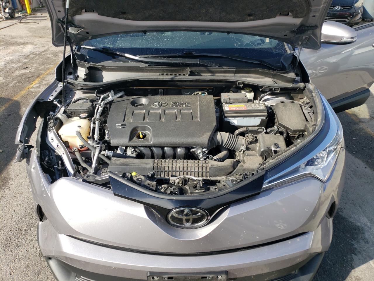 JTNKHMBX9K1061004 2019 Toyota C-Hr Xle