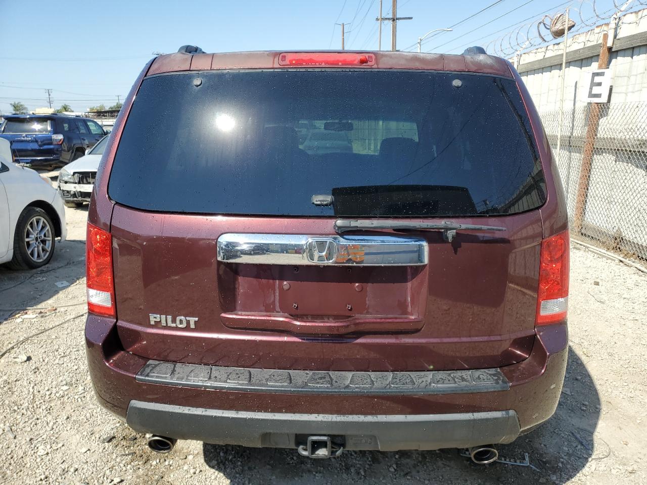 5FNYF3H51AB018769 2010 Honda Pilot Exl