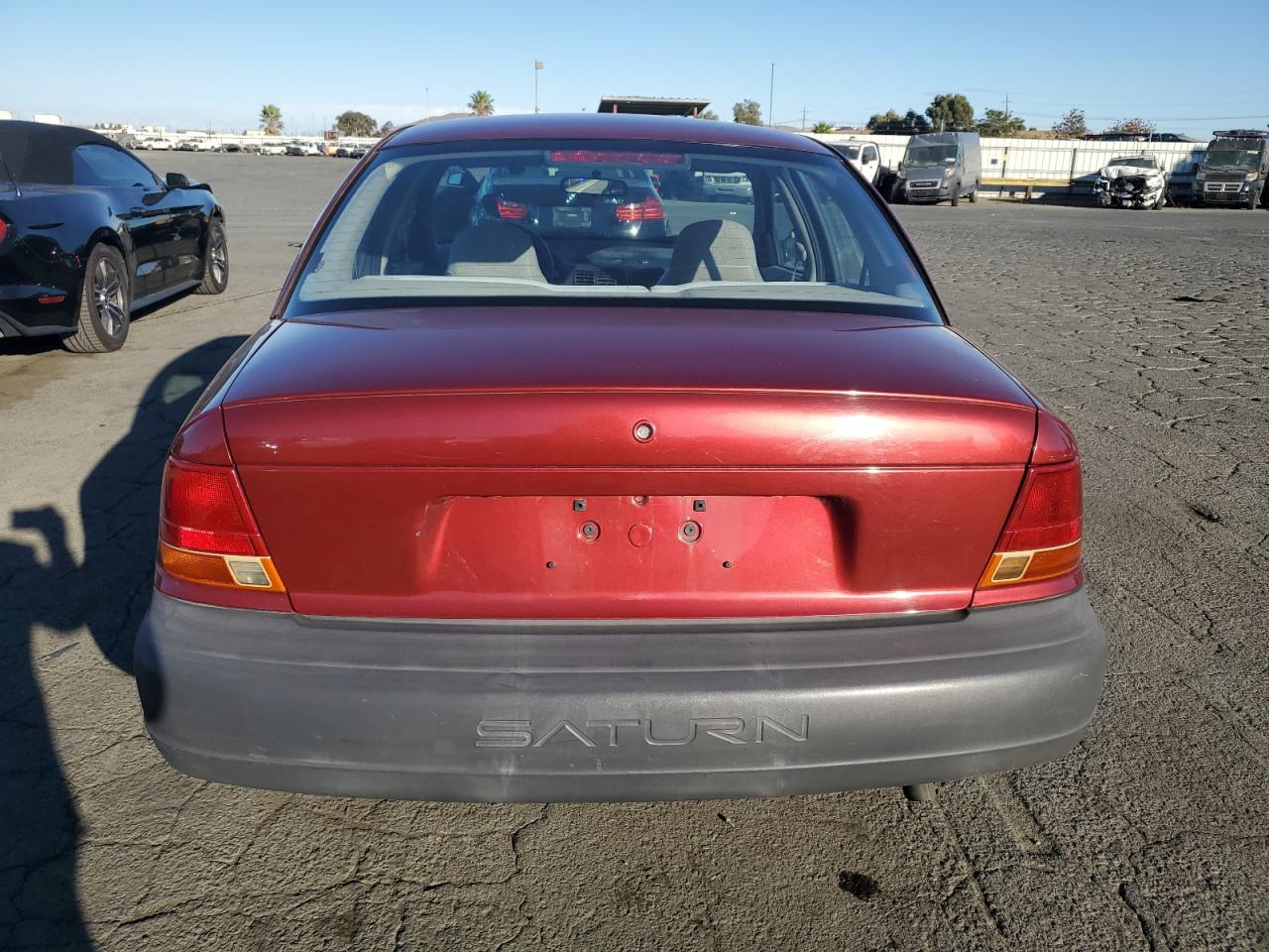 1G8ZH5283WZ112435 1998 Saturn Sl1