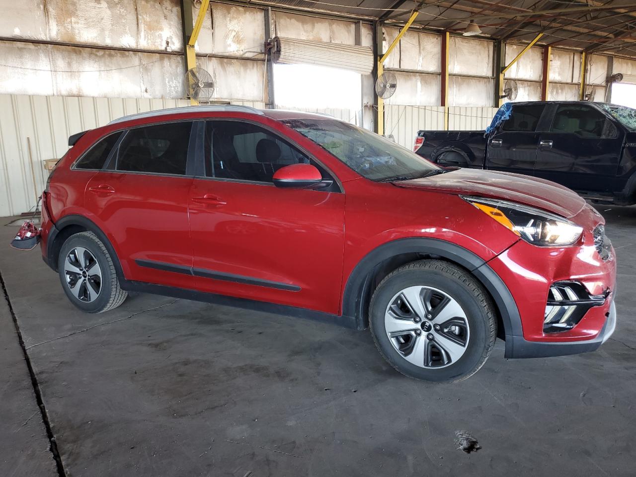 KNDCB3LC5L5422481 2020 Kia Niro Lx