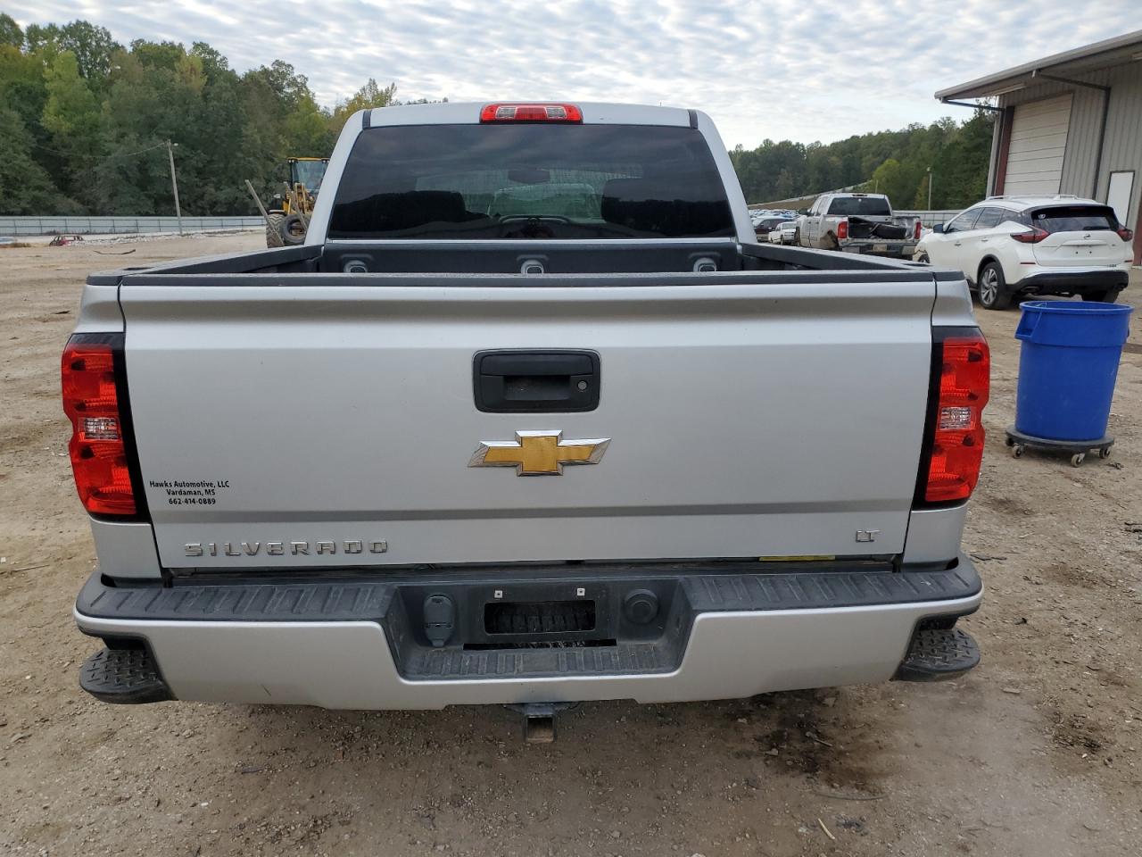 2016 Chevrolet Silverado - Image 6