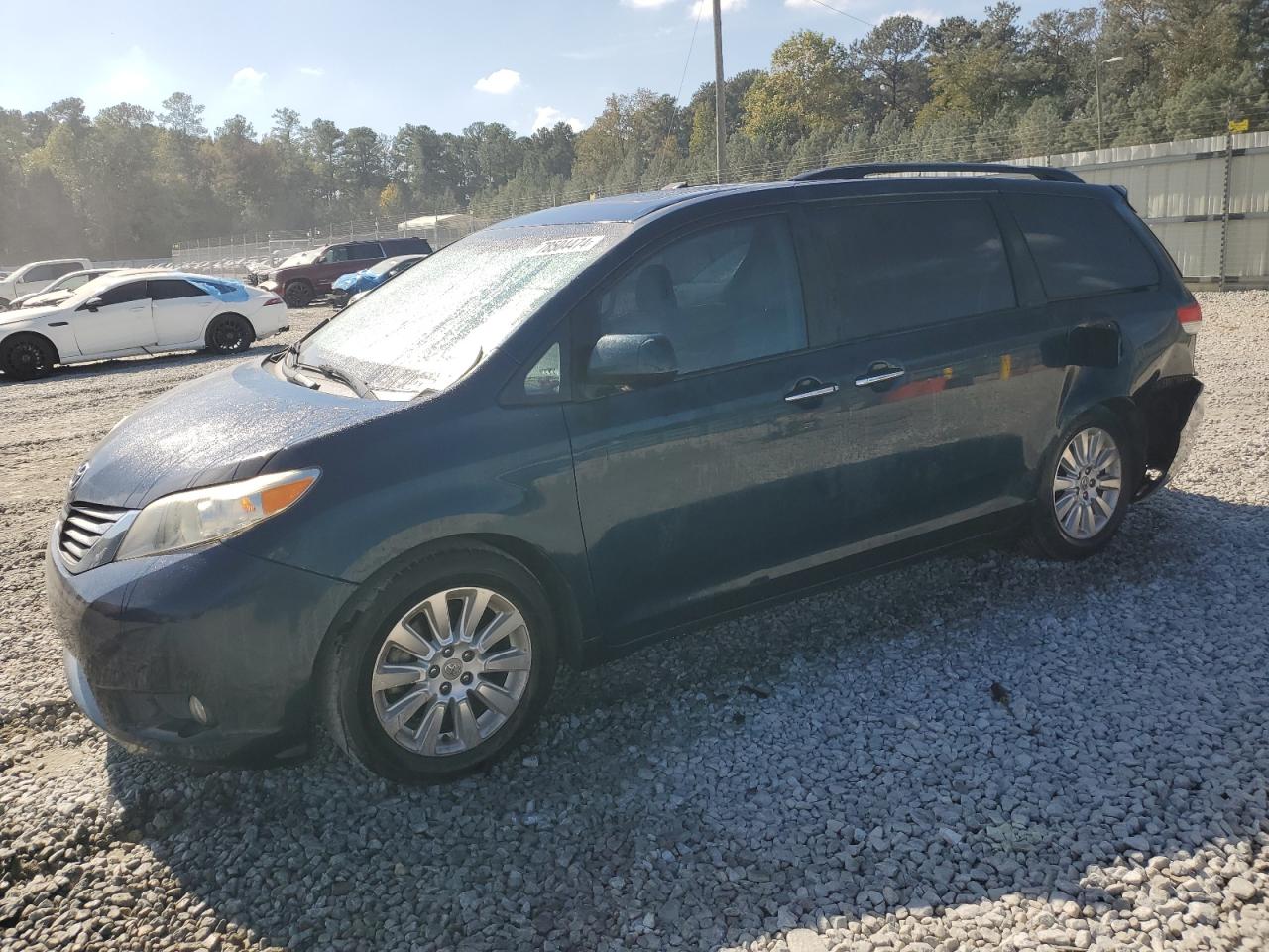 2012 Toyota Sienna - Image 1