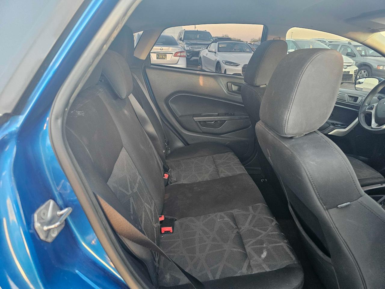 2011 Ford Fiesta - Image 6